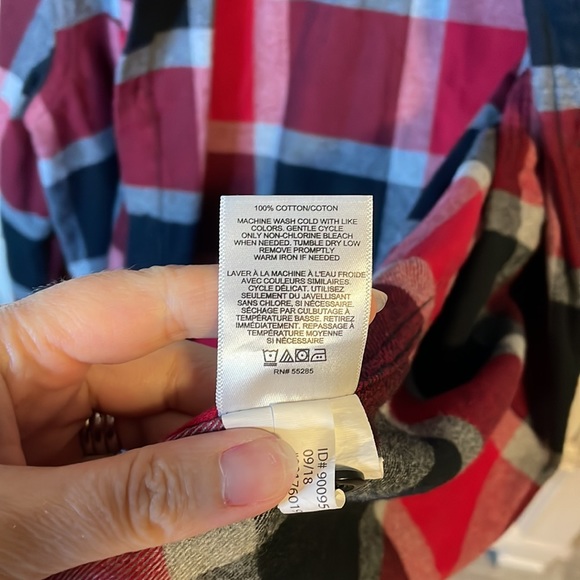 Men’s express red/navy button down casual flannel large - Picture 8 of 8